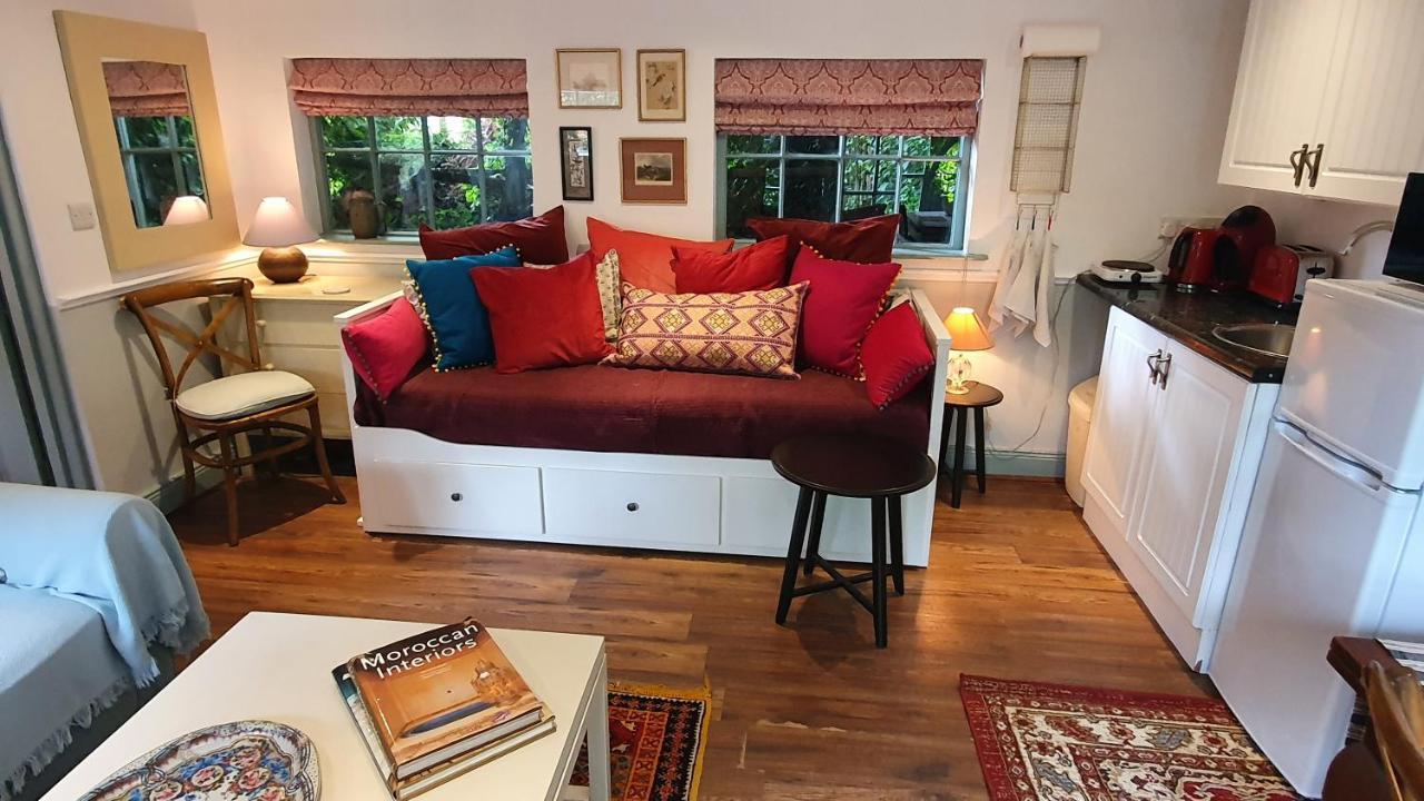 Вилла Charming Victorian Coach House Jordanstown Экстерьер фото