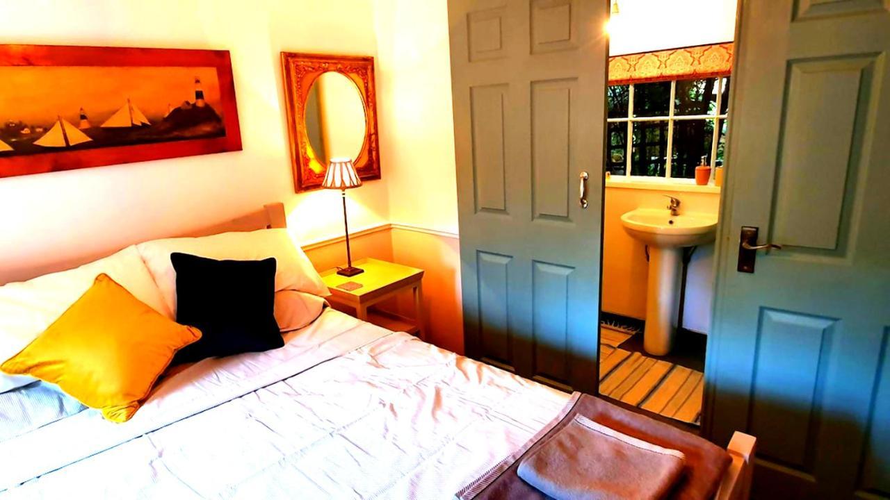 Вилла Charming Victorian Coach House Jordanstown Экстерьер фото